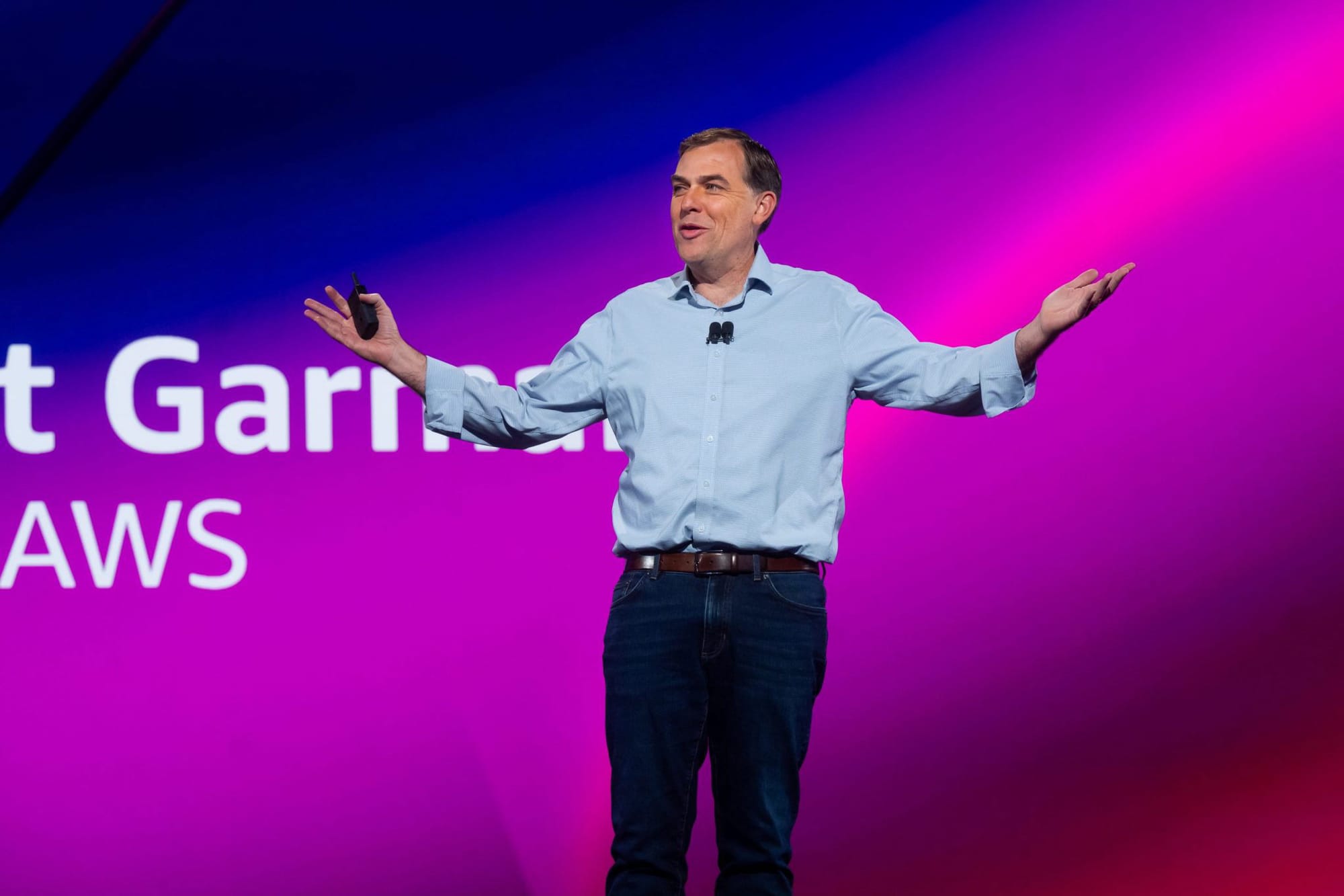 AWS предупреждает: искусственный интеллект может заменить младший ИТ-персонал