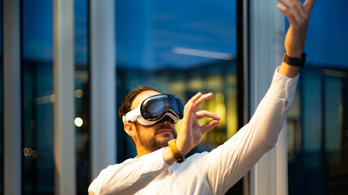 Apple Vision Pro получает visionOS 26: революция в корпоративных пространственных вычислениях